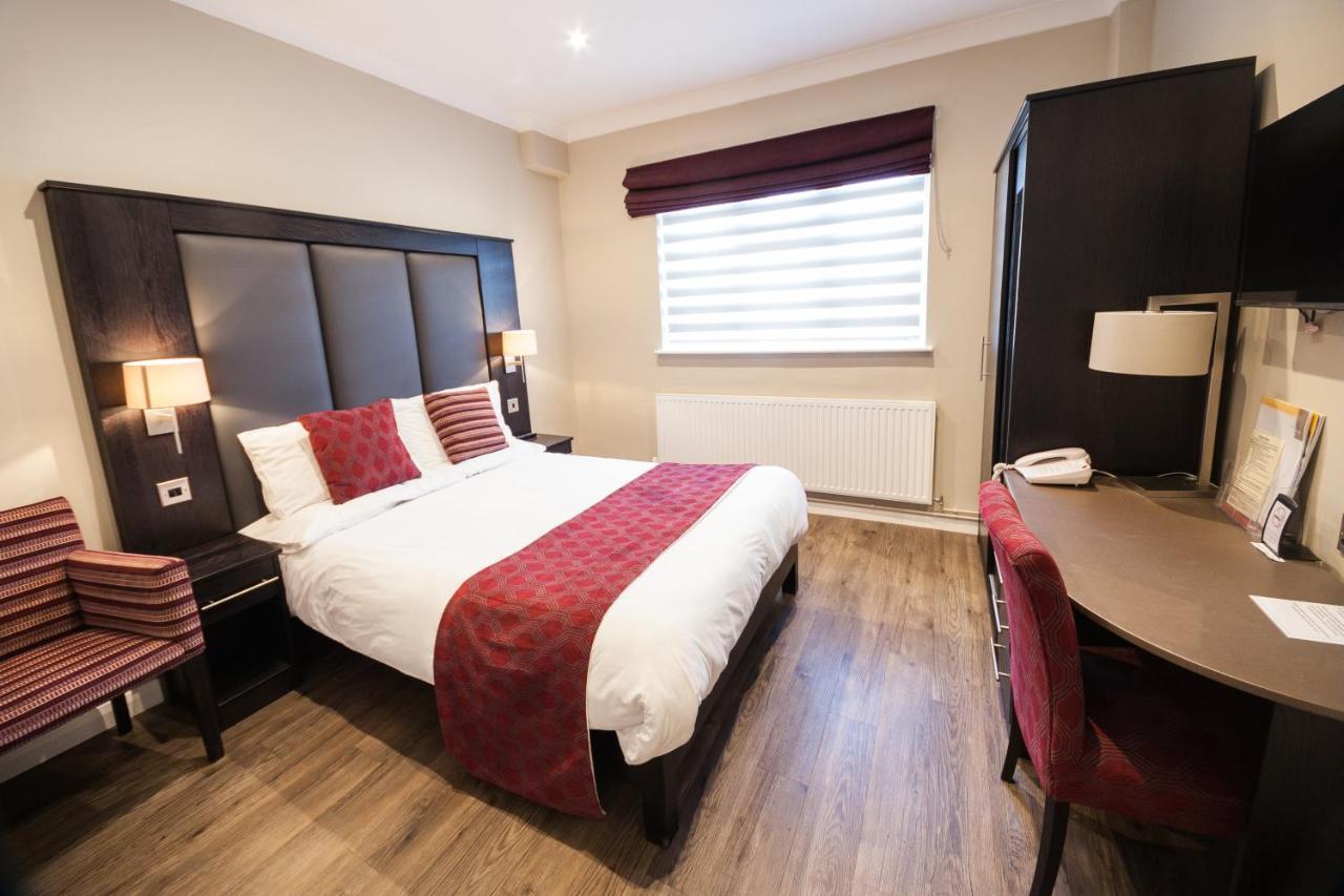 Crown Lodge Hotel Уисбек Экстерьер фото
